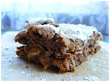 Fot. OstraNaSłodko, Brownie chlebowe z malinami