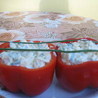 Papryka faszerowana pastą jajeczną