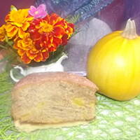 Piernik z dynią na kruchym spodzie