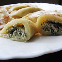 Pierogi z serem,mięsem i szpinakiem.