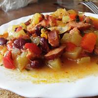 A la leczo z czerwoną fasolką.