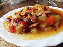 Fot. msewka, A la leczo z czerwoną fasolką.