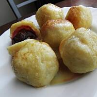 Knedle ze śliwkami.