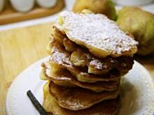 Fot. APM, Racuchy gruszkowe z wanilią