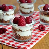 Najszybsze mini serniczki z malinami