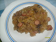 Fot. pwyso, kapusta z grzybami i kabanosem