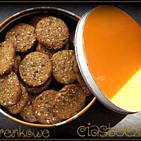 Ciemne ciasteczka ziarenkowe