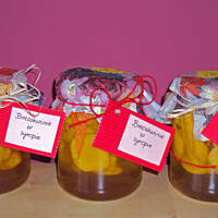 Brzoskwinie w syropie