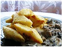 Fot. OstraNaSłodko, Jaglane kopytka z chrupiącą skórką