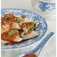 Pierożki szpinakowo-serowe