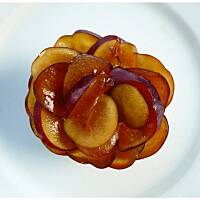 Śliwkowe serniczki w koronie