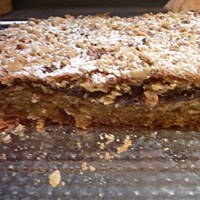 Drożdżowy placek z syropem bakaliowym - łatwy i pyszny!