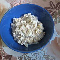 Pasta z tuńczyka z jakiem i serem żółtym