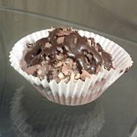 Muffinki czekoladowe z bananem i orzechami