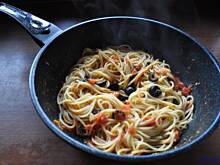 Fot. Van Loon, Linguine alla puttanesca