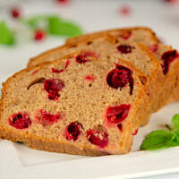 Świąteczne ciasto z żurawiną