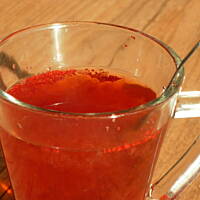 Rozgrzewająca herbata z żurawiną