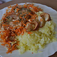 Łosoś  zamiekany w warzywach