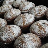 Muffiny o smaku szarlotki.