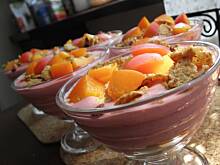 Fot. msewka, Szybki deser truskawkowo-morelowy.