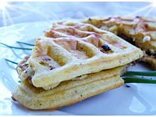 Fot. OstraNaSłodko, Pizzowe gofry z pieczonym kurczakiem