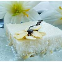 Migdałowe Rafaello na kremowej chmurze