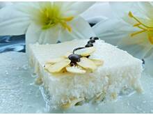 Fot. OstraNaSłodko, Migdałowe Rafaello na kremowej chmurze