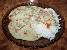 Fot. brzdaczus, Polędwiczki wieprz. w sosie pieczarkowo-paprykowym