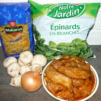 Penne w szpinaku z kurczakiem curry wg Remigiusza Rączki!