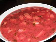 Fot. msewka, Barszcz czerwony z botwiną i fasolą.