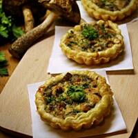 Tartaletki z kurczakiem i leśnymi grzybami