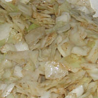 Kapusta biała smażona z imbirem