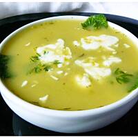 Włoski krem z zielonego groszku