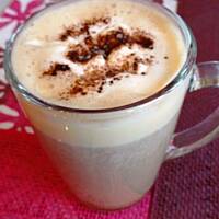 Cappucino z likierem orzechowym