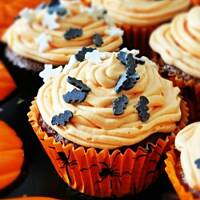 Pomarańczowe muffinki na Halloween