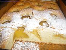 Fot. krakowianka w bieszczadach, Ucierane ciasto z gruszkami