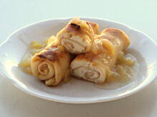 Fot. Barb82, Naleśniki z serem w sosie jabłkowym