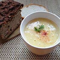 Cebulowa zupa krem/gorący kubek