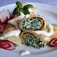 Naleśniki ze szpinakiem z sosem chrzanowym