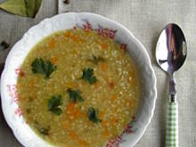 Fot. olusia23, Krupnik z kaszą jęczmienną