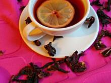 Fot. olusia23, Hibiskusowa herbata z cytryną