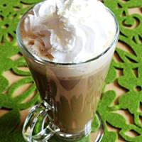 Czekoladowa kawa z migdałową nutką