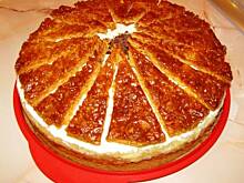 Fot. marta998, Tort jabłkowy z migdałową skorupką