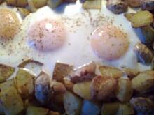 Fot. matani, Pieczone ziemniaczki z jajkiem