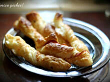 Fot. EmciaPichci, Ciasto francuskie z salami