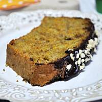 Ciasto marchewkowe z czekoladą i orzeszkami