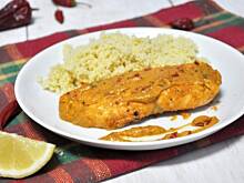 Fot. MIENTA, Łosoś w szybkim, pikantnym sosie musztardowym