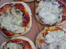 Fot. olusia23, Pizzerinki z trzema serami