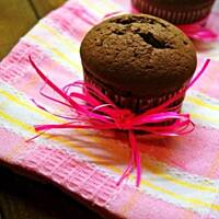 Mocno kakaowe muffiny z powidłami śliwkowymi