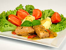 Fot. Wkn, Żeberka w sosie z pieczonej papryki